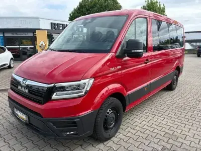 Gebraucht MAN TGE 177 PS (130 kW) 2025 Rot Van