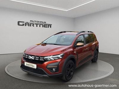 Braun Gebraucht 2024 Dacia Jogger Extreme Van / Kleinbus | 21.490 € (Fairer Preis)