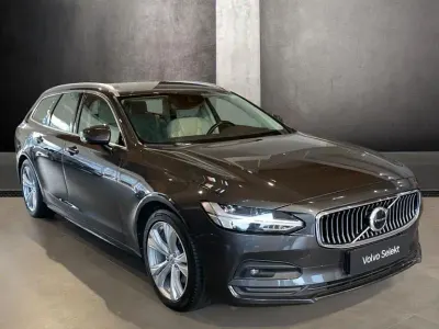 Second-hand Volvo V90 Momentum 197 CP (144 kW) 2021 Gri Break