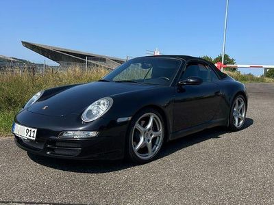 Porsche 911 Carrera Cabriolet