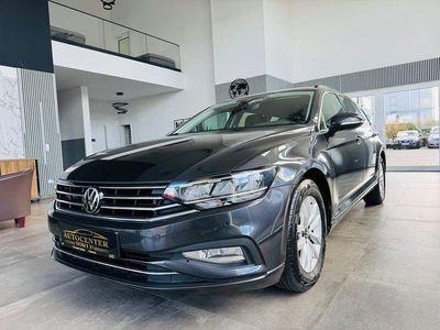 Grau Gebraucht 2022 VW Passat Business Kombi | 18.990 € (Fairer Preis)