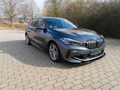 Gebraucht BMW 118 M Sport 150 PS (110 kW) 2020 Grau Kleinwagen