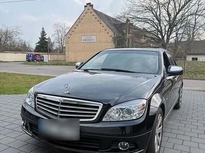 Gebraucht Mercedes C200 184 PS (135 kW) 2009 Schwarz Limousine
