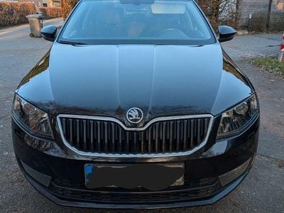 Gebraucht Skoda Octavia Joy 150 PS (110 kW) 2016 Schwarz Kleinwagen