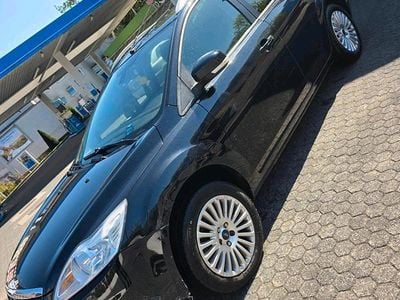 Second-hand Ford Focus 109 CP (80 kW) 2011 Negru Break