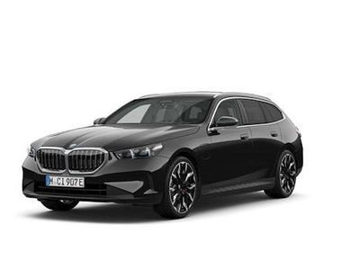 Nouă BMW 550e Comfort Edition 489 CP (359 kW) 2026 Negru Break