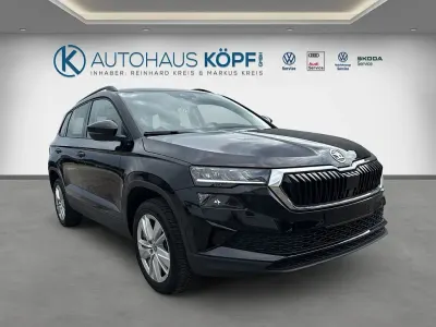 Gebraucht Skoda Karoq Selection 150 PS (110 kW) 2025 Schwarz SUV