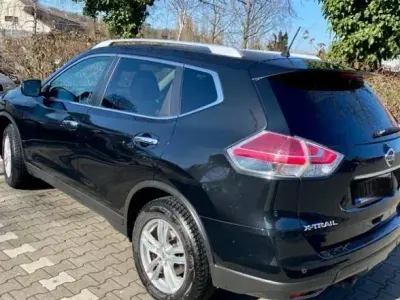 Gebraucht Nissan X-Trail Acenta 131 PS (96 kW) 2015 Schwarz SUV