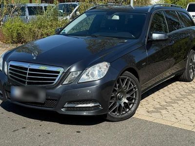 Mercedes E220