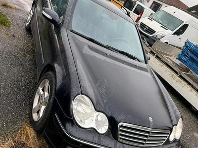 Mercedes C220