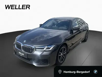 Gebraucht BMW 530 M Sport 286 PS (210 kW) 2023 Sophistograu (grau) Limousine