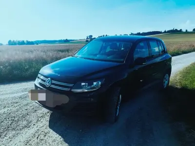 Gebraucht VW Tiguan Trendline 110 PS (80 kW) 2011 Schwarz SUV