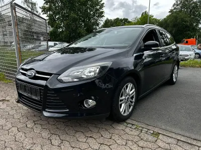 Gebraucht Ford Focus Titanium 116 PS (85 kW) 2014 Schwarz Kombi