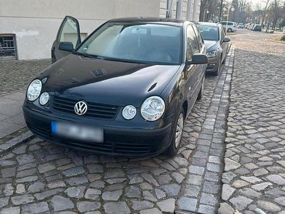 Gebraucht VW Polo 65 PS (47 kW) 2003 Schwarz Kleinwagen