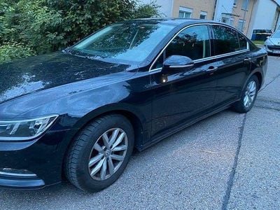 Gebraucht VW Passat Highline 150 PS (110 kW) 2017 Schwarz Limousine