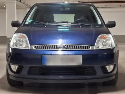 Gebraucht Ford Fiesta Ghia 80 PS (58 kW) 2003 Blau Kleinwagen
