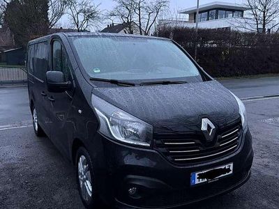 Gebraucht Renault Trafic Komfort 145 PS (106 kW) 2017 Schwarz Van / Kleinbus