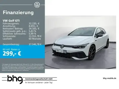 Gebraucht VW Golf VIII GTI 301 PS (221 kW) 2024 Weiß Limousine