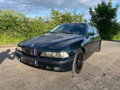 Gebraucht BMW 520 Performance 150 PS (110 kW) 1986 Grün Limousine
