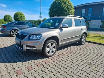 Gebraucht Skoda Yeti Adventure 140 PS (102 kW) 2014 Beige SUV