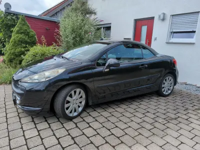 Gebraucht Peugeot 207 CC 120 PS (88 kW) 2007 Schwarz Cabrio