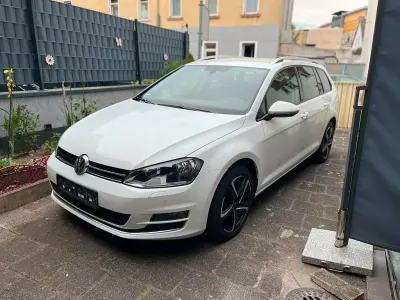 Gebraucht VW Golf VII LOUNGE 150 PS (110 kW) 2015 Weiß Kombi