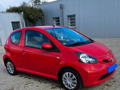 Rot Gebraucht 2007 Toyota Aygo Kleinwagen | 1.750 € (Fairer Preis)