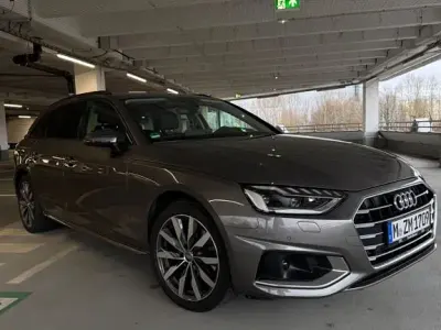 Używany Audi A4 Sport 150 KM (110 kW) 2020 Szary Sedan/Limuzyna