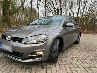 gebraucht VW Golf VII Sondermodell