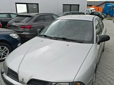 Occasion Mitsubishi Carisma 122 PK (89 kW) 2002 Zilver Sedan