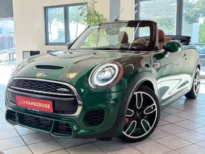 Gebraucht Mini John Cooper Works Cabriolet 231 PS (169 kW) 2019 British racing green iv Cabrio