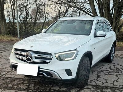 Weiß Gebraucht 2020 Mercedes GLC300e SUV | 32.000 € (Guter Preis)