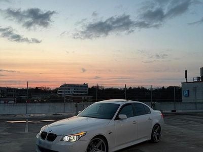 Gebraucht BMW 540 M Sport 306 PS (225 kW) 2009 Weiß Limousine