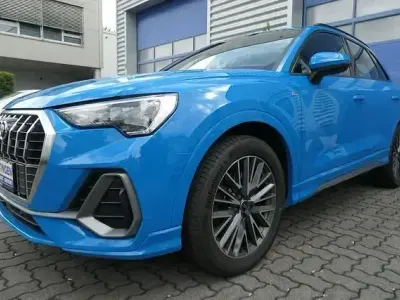 Gebraucht Audi Q3 S-Line 200 PS (147 kW) 2023 Blau SUV