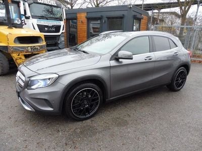 Gebraucht Mercedes GLA220 Urban 170 PS (125 kW) 2014 Grau SUV