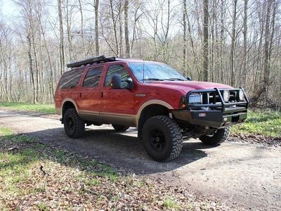 Rot Gebraucht 2000 Ford Excursion SUV | 25.000 €