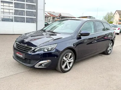 Gebraucht Peugeot 308 SW Allure 131 PS (96 kW) 2016 Blau Kombi