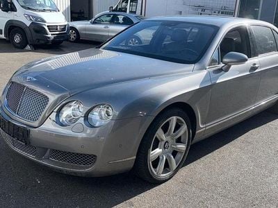 Usata Bentley Continental Flying Spur 559 CV (411 kW) 2005 Grigio Berlina