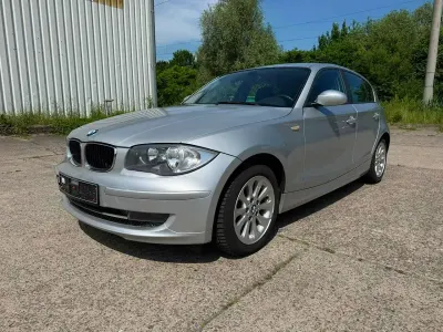 Gebraucht BMW 118 143 PS (105 kW) 2007 Titansilber metallic Kleinwagen