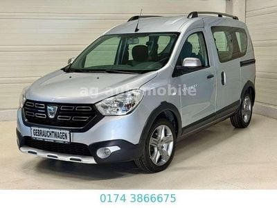 Usata Dacia Dokker Stepway 95 CV (69 kW) 2019 Argento Monovolume