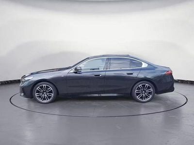 Usata BMW 520 M Sport 190 CV (139 kW) 2024 Grigio Berlina