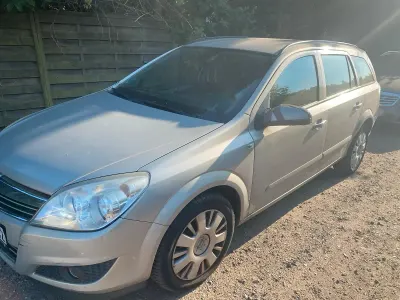 Gebraucht Opel Astra 120 PS (88 kW) 2007 Kombi