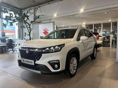 Neu Suzuki SX4 Comfort 129 PS (94 kW) 2025 Cool white pearl SUV