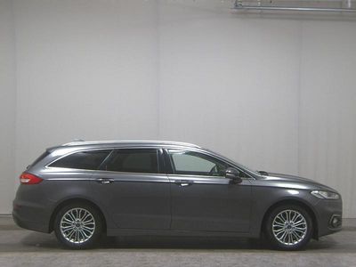 Gebraucht Ford Mondeo Titanium 150 PS (110 kW) 2020 Grau Kombi