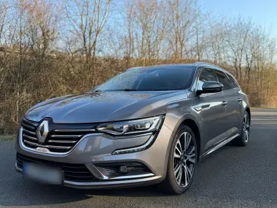 Gebraucht Renault Talisman GrandTour Initiale Paris 200 PS (147 kW) 2018 Grau Kombi
