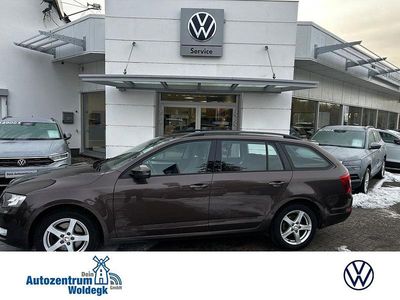 Gebraucht Skoda Octavia Elegance 179 PS (131 kW) 2015 Braun Kleinwagen