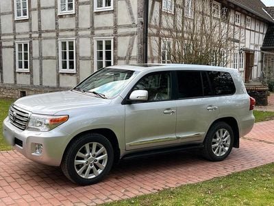 Gebraucht Toyota Land Cruiser Executive 272 PS (200 kW) 2014 Silber SUV