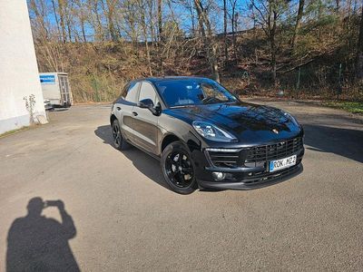 Second-hand Porsche Macan S 258 CP (189 kW) 2017 Negru SUV