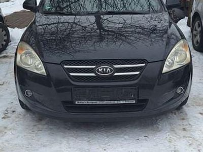 Gebraucht Kia Ceed EX 126 PS (92 kW) 2007 Schwarz Kleinwagen