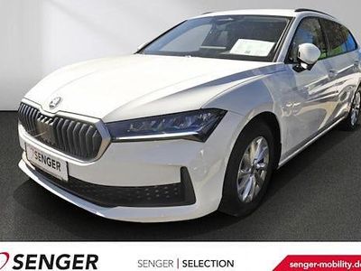 Usata Skoda Superb Essence 150 CV (110 kW) 2025 Bianco Station wagon